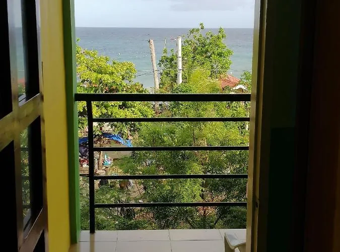 여관 Islet View House 2*